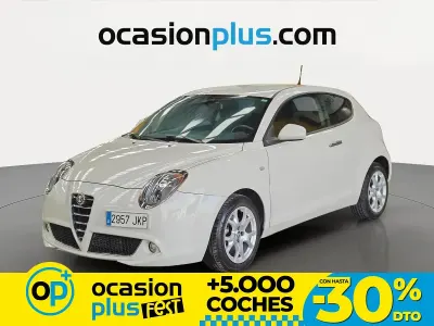 Usado Alfa Romeo MiTo Distinctive 85 CV (62 kW) 2015 Blanco Utilitario