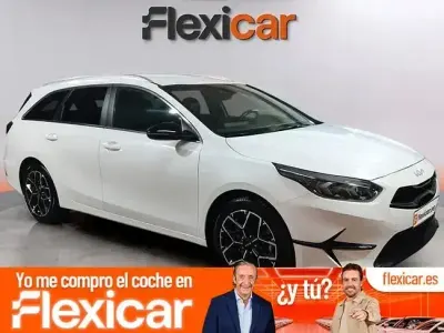 Usado Kia Ceed Style 100 CV (73 kW) 2025 Blanco Utilitario