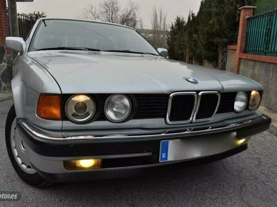 Usado BMW 730 188 CV (138 kW) 1989 Plateado Berlina