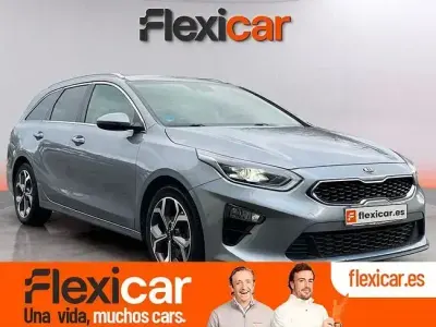Usado Kia Ceed 120 CV (88 kW) 2021 Gris Utilitario