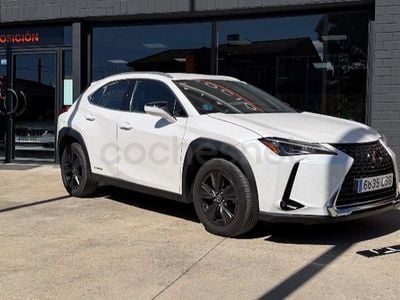 Usado Lexus UX Business Edition 184 CV (135 kW) 2021 Blanco SUV