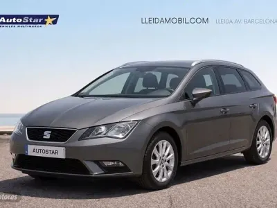 Usado Seat Leon ST Ecomotive 110 CV (80 kW) 2015 Negro Familiar