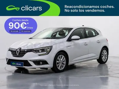 Usado Renault Mégane IV Zen 130 CV (95 kW) 2017 Blanco Berlina