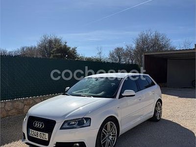 Usado Audi A3 Ambition 105 CV (77 kW) 2010 Blanco Utilitario