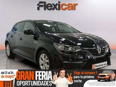 Usado Renault Mégane LIMITED 140 CV (102 kW) 2020 Negro Utilitario