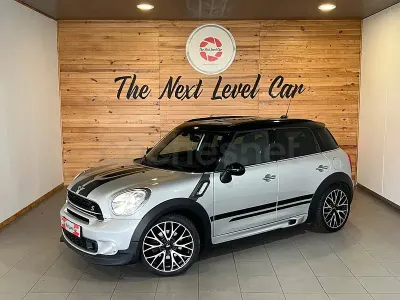 Usado Mini Cooper S Countryman 190 CV (139 kW) 2016 Gris / plata SUV