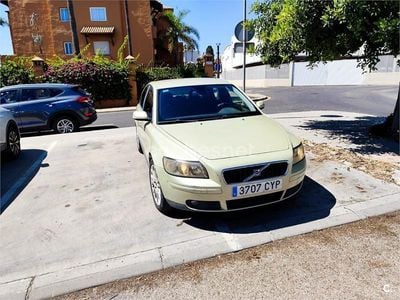 Volvo S40