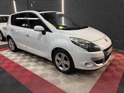 Usado Renault Scénic III Dynamique 130 CV (95 kW) 2011 Blanco Monovolumen