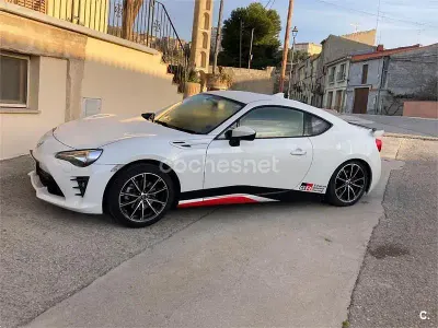 Usado Toyota GT86 GT 200 CV (147 kW) 2017 Blanco Coupe