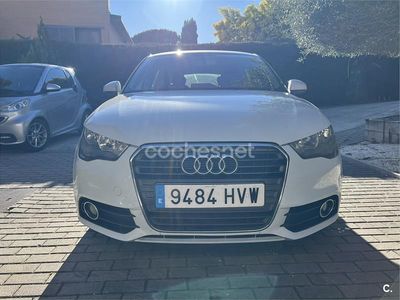 Usado Audi A1 Sportback Attraction 86 CV (63 kW) 2014 Blanco Utilitario