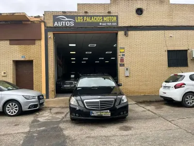 Occasion Mercedes E200 Elegance 136 PK (100 kW) 2011 Zwart Sedan
