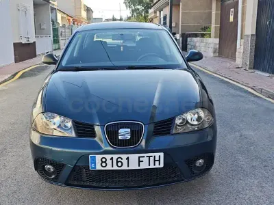Usado Seat Ibiza Sport 100 HP (73 kW) 2007 Azul Citadino