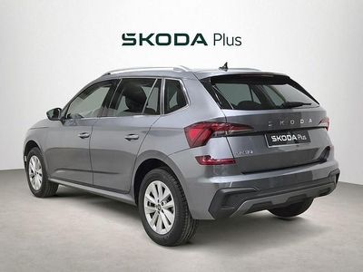 Usado Skoda Kamiq Selection 115 CV (84 kW) 2025 Gris SUV