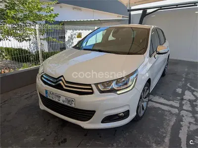 Usado Citroën C4 Feel 99 CV (72 kW) 2015 Blanco Berlina