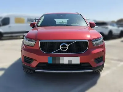 Usado Volvo XC40 Momentum 129 CV (94 kW) 2022 SUV
