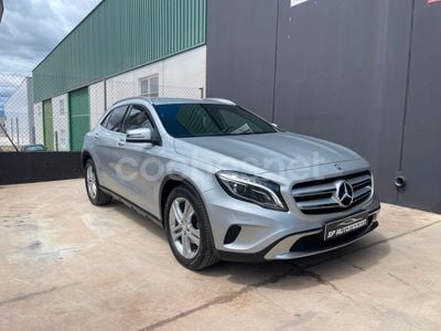 Mercedes GLA220