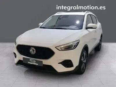 Usado MG ZS Comfort 111 CV (81 kW) 2022 Blanco SUV
