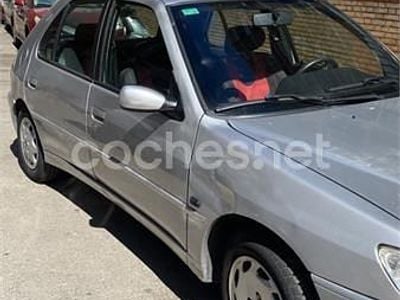 Peugeot 306