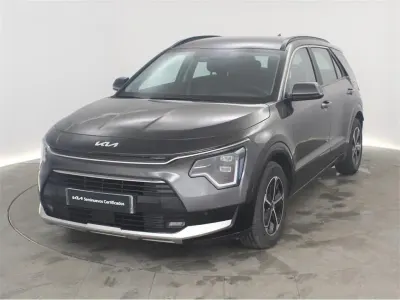 Usado Kia Niro 129 CV (94 kW) 2025 Gris SUV