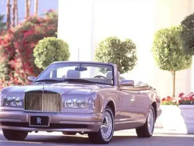 Usado Rolls Royce Corniche 329 CV (241 kW) 2000 Azul Descapotable