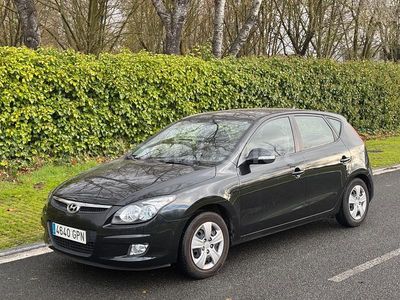 Negro Usado 2009 Hyundai i30 Classic Berlina | 6990 € (Un poco caro)