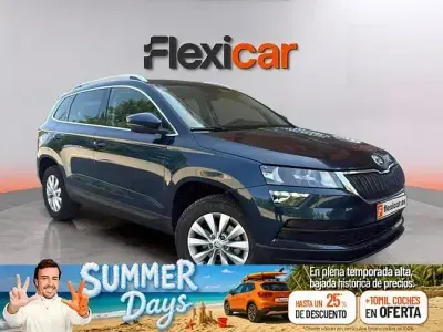 Usado Skoda Karoq Ambition 115 CV (84 kW) 2020 Azul SUV