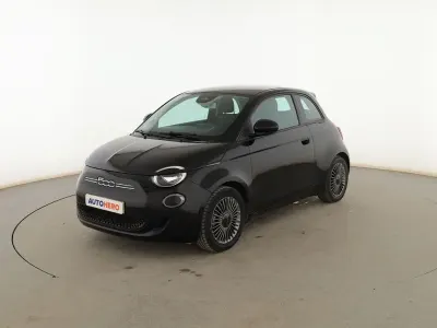 Usado Fiat 500e Icon 86 kW (118 CV) 2022 Negro Berlina