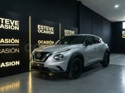 Usado Nissan Juke Tekna 114 CV (83 kW) 2025 Gris / plata SUV