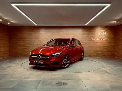 Usado Mercedes B180 136 CV (100 kW) 2022 Rojo Monovolumen