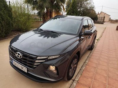 Usado Hyundai Tucson 136 CV (100 kW) 2021 Gris / plata SUV