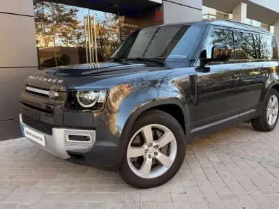 Usado Land Rover Defender SE 404 CV (297 kW) 2021 Gris SUV