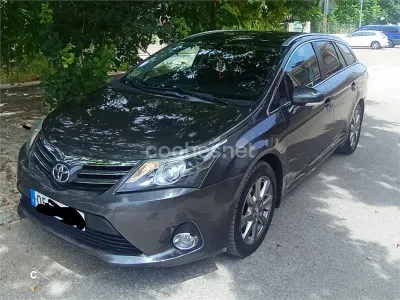 Usado Toyota Avensis