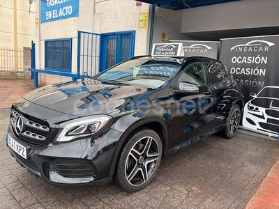 Mercedes GLA220