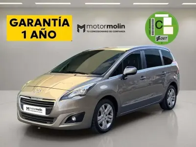 Używany Peugeot 5008