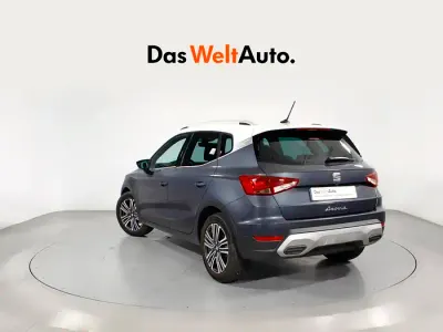 Usado Seat Arona Xperience 115 CV (84 kW) 2025 Gris SUV
