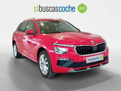 Usado Skoda Kamiq Selection 115 CV (84 kW) 2024 Rojo SUV