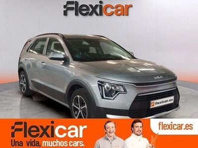 Usado Kia Niro 129 CV (94 kW) 2024 Gris SUV