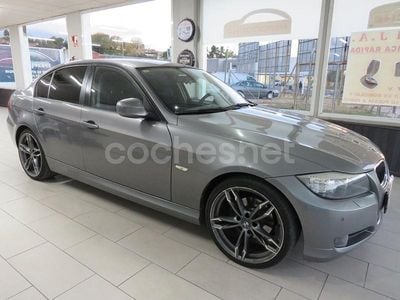 Gris / plata Usado 2011 BMW 318 Berlina | 11.990 € (Caro)