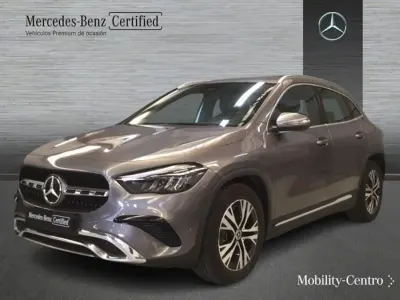 Usado Mercedes GLA200 Progressive 151 CV (111 kW) 2024 Mountaingrau  met. SUV