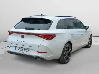 Käytetty Cupra Leon 150 HP (110 kW) 2024 Valkoinen Farmari