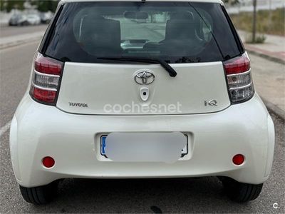 Blanco Usado 2009 Toyota iQ Utilitario | 6500 €