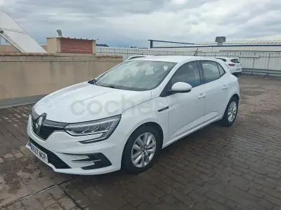 Usado Renault Mégane II Equilibre 140 CV (102 kW) 2022 Blanco Berlina