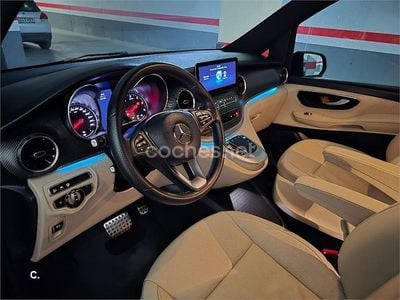 Mercedes V250