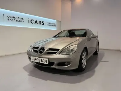 Usado Mercedes SLK200 162 CV (119 kW) 2006 Gris Descapotable