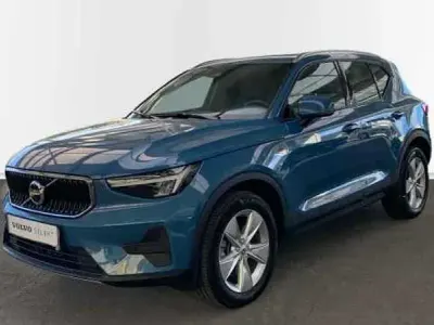 Usado Volvo XC40 Core 2024 Azul SUV