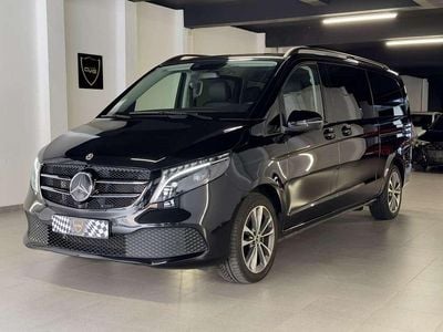 Negro Usado 2024 Mercedes V300 Avantgarde Monovolumen | 68.900 € (Precio justo)