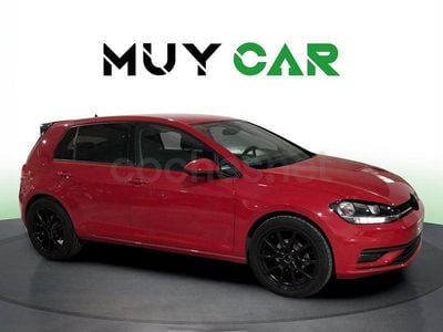 Usado VW Golf VII 116 CV (85 kW) 2019 Rojo Utilitario