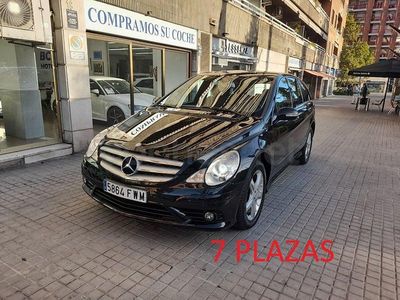 Usado Mercedes R320 224 CV (164 kW) 2007 Negro Monovolumen