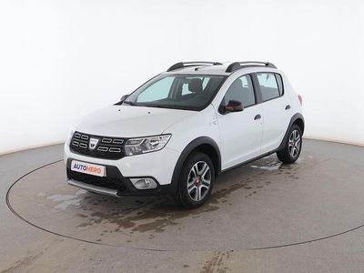 Blanco Usado 2019 Dacia Sandero Comfort Utilitario | 13.499 € (Un poco caro)