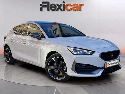 Blanco Usado 2024 Cupra Leon Berlina | 23.790 € (Buen precio)